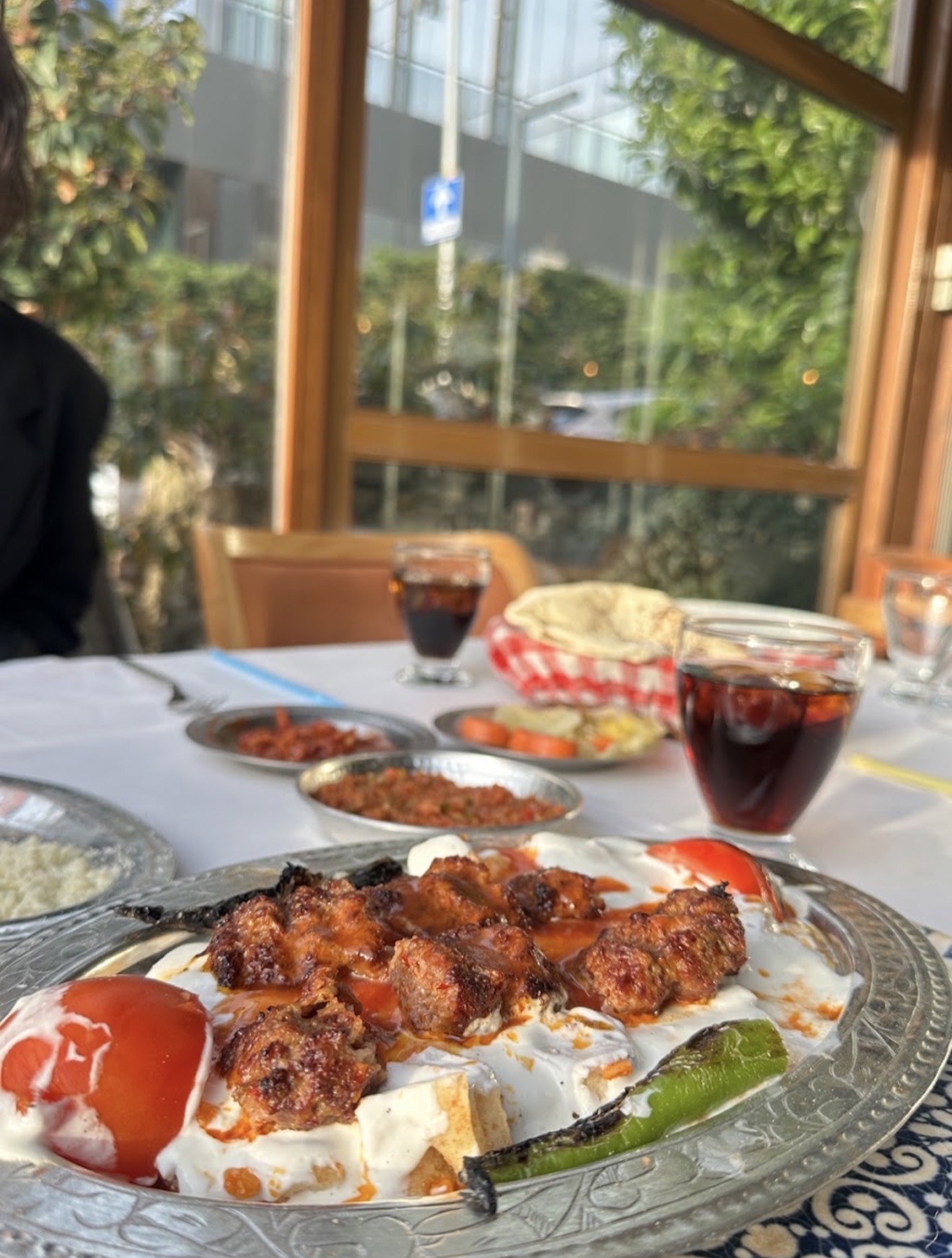 Hacıbaşar - Kebap Katmer Ataşehir mekân fotoğrafı