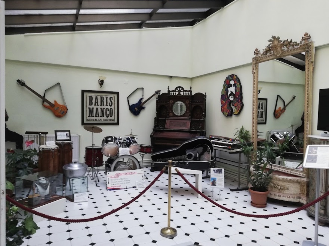 Barış Manço Evi mekân fotoğrafı