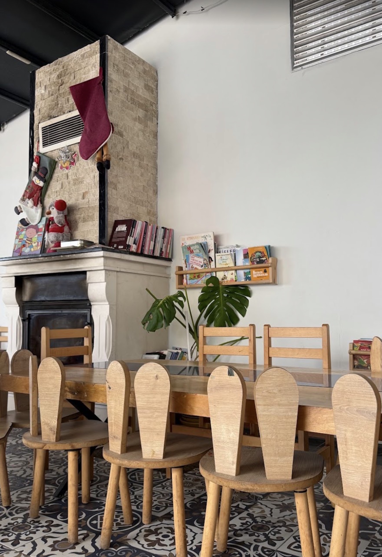 Filifu Cafe N' Play mekân fotoğrafı
