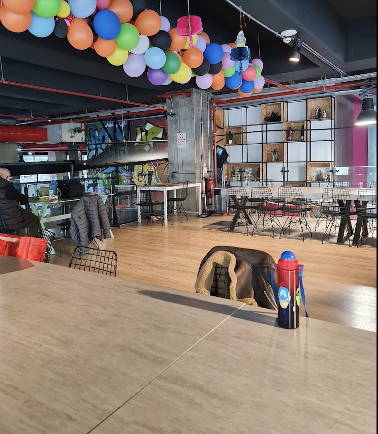 Flyzone – Mall of İstanbul mekân fotoğrafı